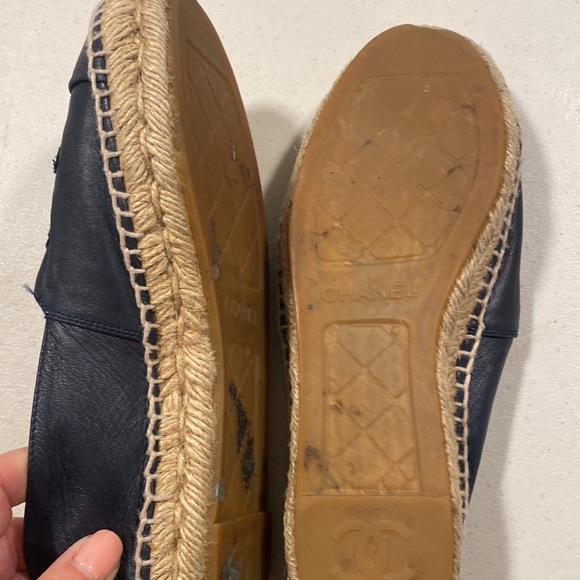 Chanel espadrilles used women's - I am a size women's 6 - Picture 7 of 9